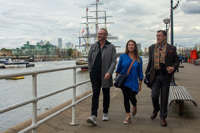 Private London Day Tour with a Local: Custom Highlights & Gems - Covent Garden, Soho, and the pleasure of wandering