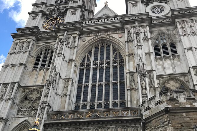 Private London Highlights Tour with Experienced Guide in Taxi - Shakespeare’s Globe and the River Thames