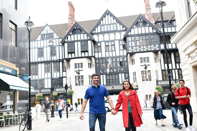 Private London Tour with a Local: Custom Highlights & Hidden Gems - What the hosts add to the experience