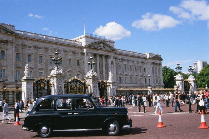 Private Tour: Black Taxi Tour of London - Why a private black cab works so well in London