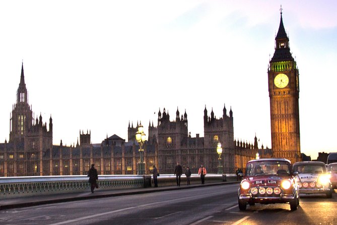 Private Tour of London's Landmarks in a Classic Car - Parliament and the center of government