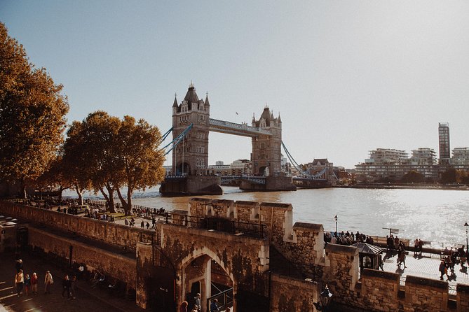 Private Tour of The Tower of London - The Jewel House and the Crown Jewels