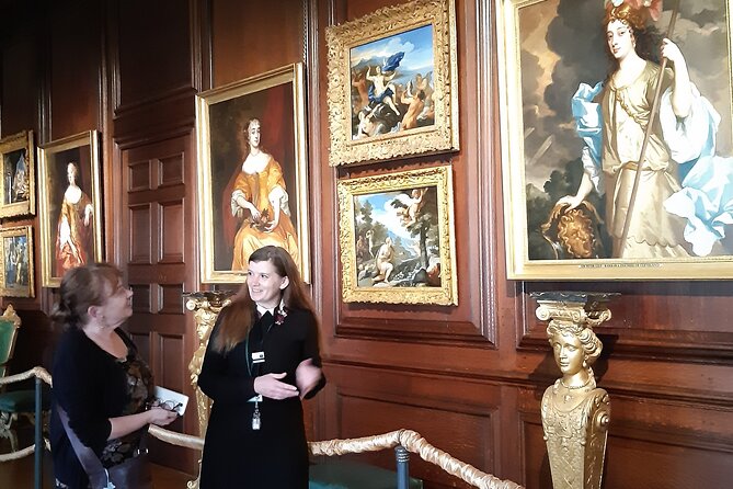 Private tour with an accredited expert guide Hampton Court Palace - The Tudor Kitchens and the business of feeding court