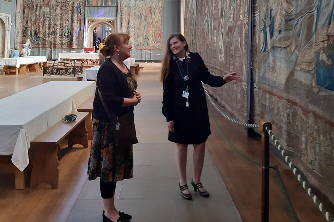 Private tour with an accredited expert guide Hampton Court Palace - The Baroque palace of William III and Mary II