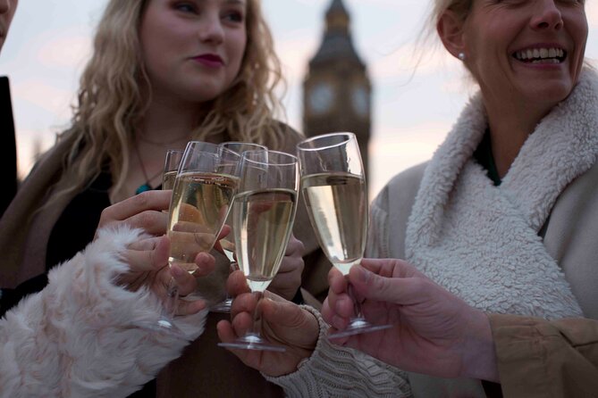 River Thames Evening Cruise with Sparkling wine and Canapés - Shakespeare’s Globe and the South Bank