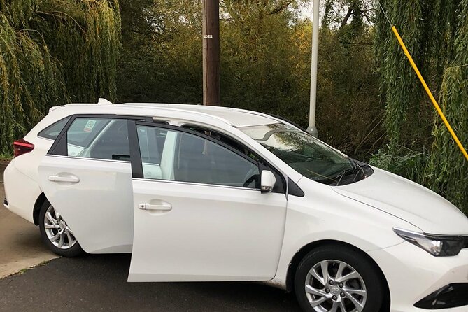 Round Trip Taxi Transfer - Heathrow Airport To & From London - The ride into London