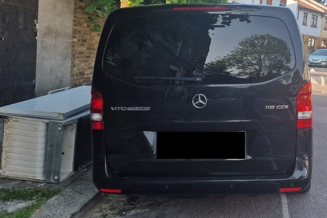 Round Trip Taxi Transfer - Stansted Airport To & From London - Returning from your London hotel to Stansted