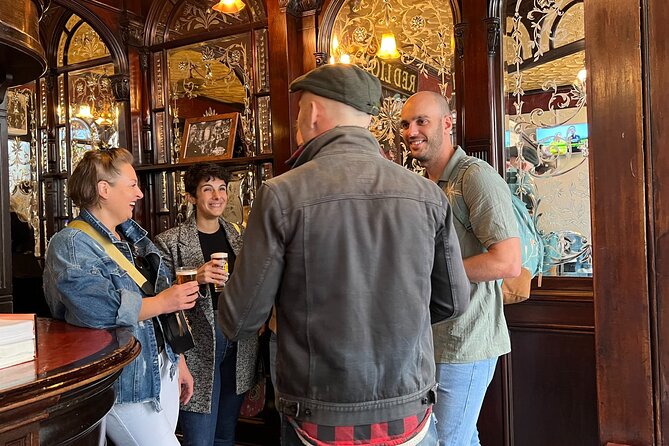 Royal Historic Pubs Walking Guided Tour in London - How much value do you get for $44.38?
