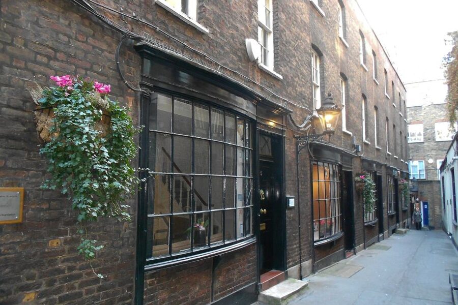 Secrets of London Walking Tour - The smallest police station story