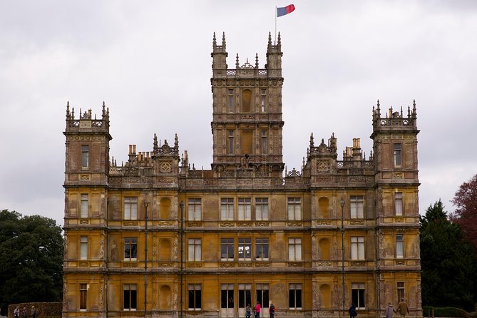 Shared Group Downton Abbey and Highclere Castle Tour from London - Bampton, the village behind Downton