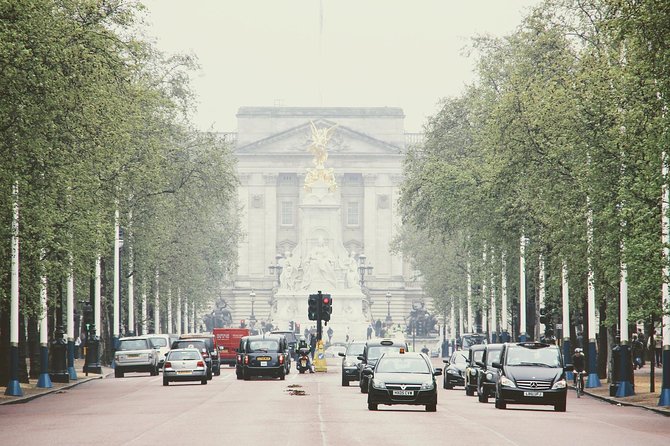 Shared Shuttle London Arrival Transfer - Airport to Hotel / Accommodation - What this London airport transfer actually does