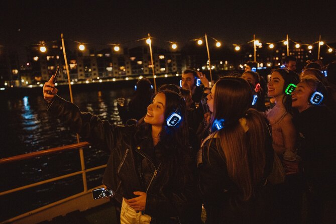 Silent Disco London Thames Boat Party - Boarding at 7:00 pm