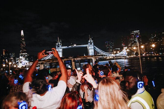 Silent Disco London Thames Boat Party - Canary Wharf lights and the run toward Greenwich