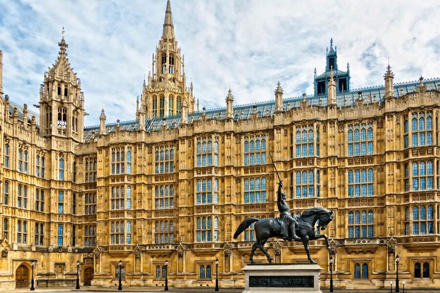 Skip-the-Line London Westminster Abbey Guided Tour in German - What the German guiding adds