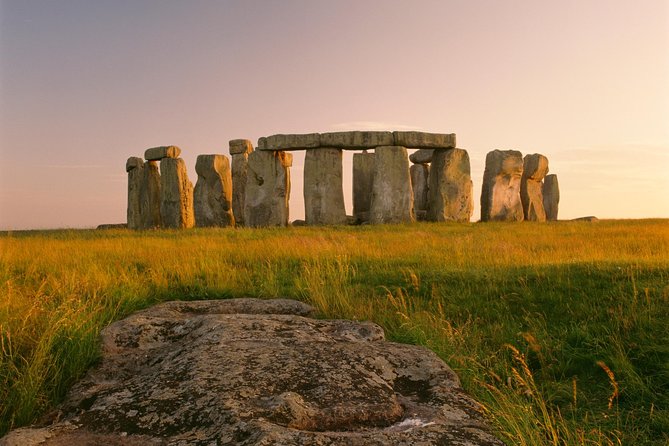 Southampton Pre-Cruise Tour: London to Southampton via Stonehenge - What you actually do at Stonehenge
