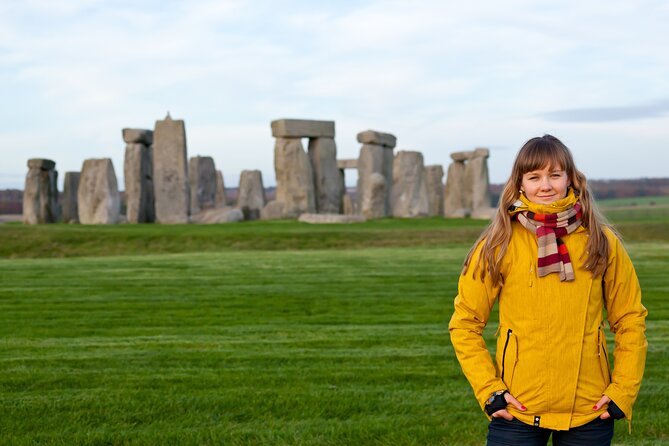 Stonehenge and Bath Day Guided Tour from London - Starting at Bulleid Way in central London