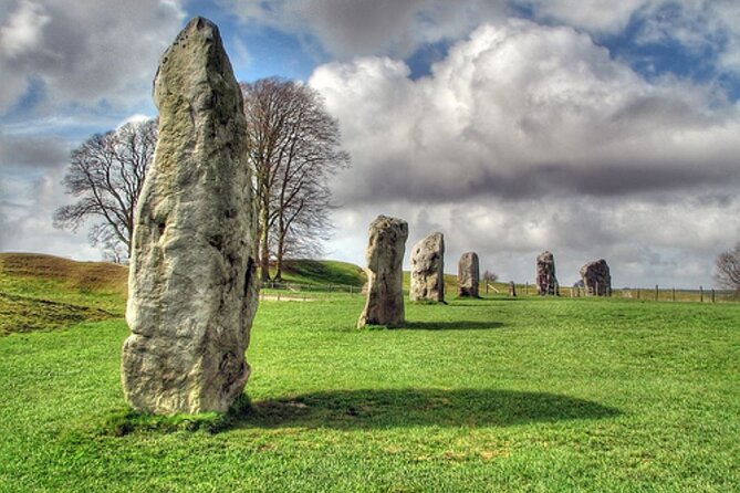 Stonehenge and The Stone Circles of Avebury Day Trip from London - Who should book this experience?