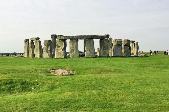 Stonehenge & Bath Day Tour from London including Admission - Bath Abbey, the Royal Crescent, and the optional city walk