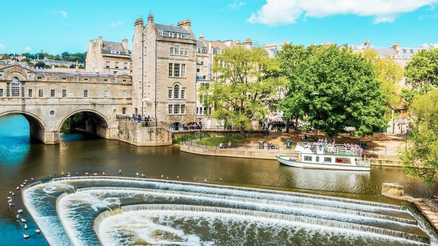 Stonehenge & Bath: Full-Day Coach Tour from London - Is $133 a fair price?