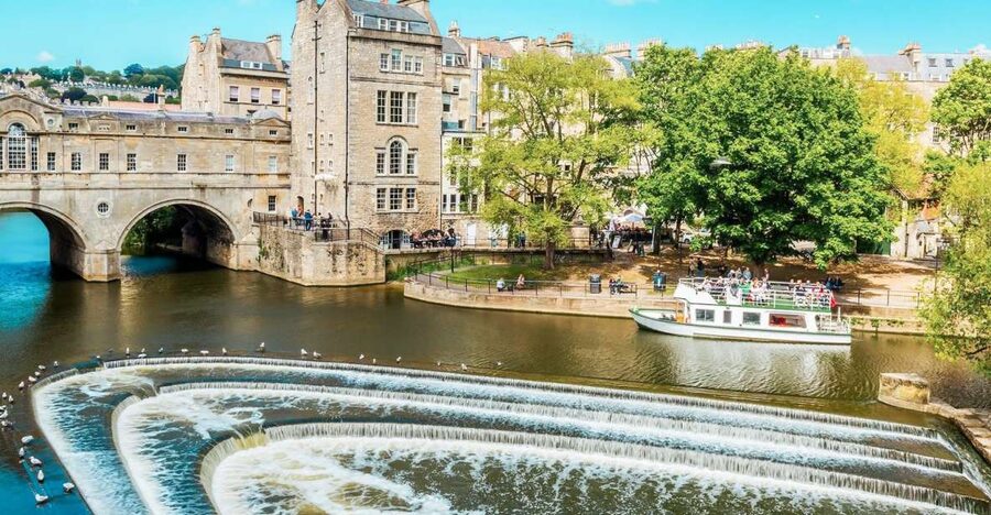Stonehenge & Bath: Full-Day Coach Tour from London - Who should book this full-day tour?