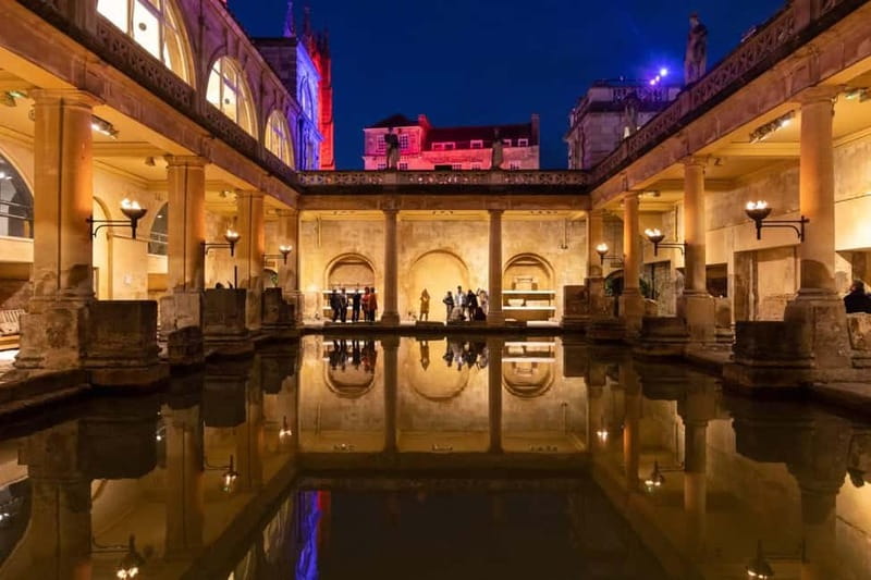 Stonehenge, Bath, Windsor and Roman Baths London Day Tours - Meeting the coach in west London