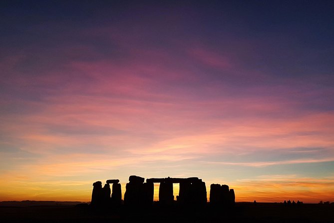 Stonehenge Half-Day Tour from London with Admission - What the self-led format really means