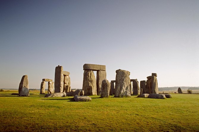 Stonehenge Half-Day Tour from London with Admission - Coach comfort, timing, and the return to London