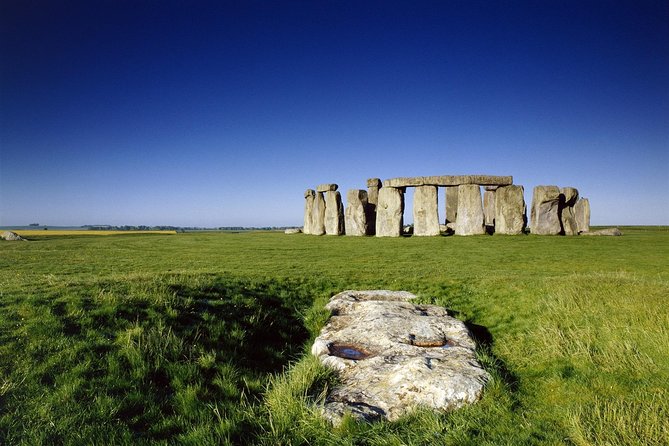 Stonehenge Half Day Tour with Entry and Extra Time - Standing beside a 5,000-year-old mystery