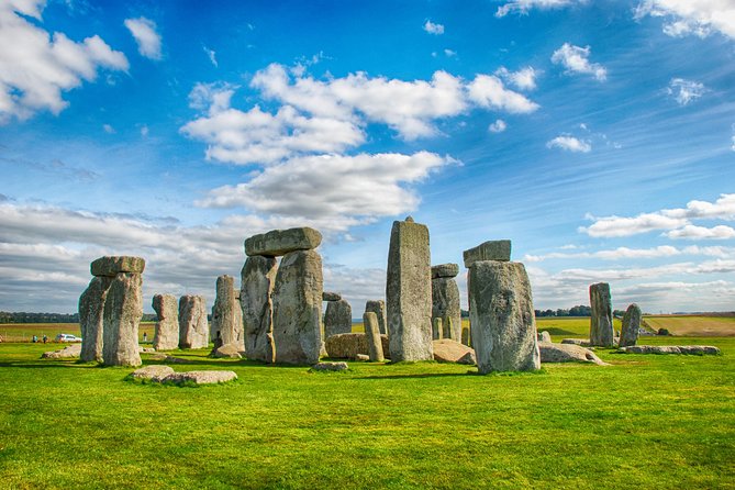 Stonehenge Morning Half-Day Tour from London Including Admission - Two hours beside the stones
