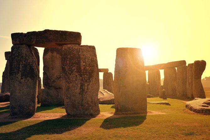 Stonehenge Morning Half-Day Tour from London Including Admission - What the $91.54 price includes