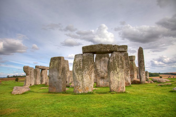 Stonehenge Morning Half-Day Tour from London Including Admission - The return to London