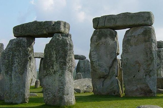 Stonehenge Shuttle Bus from London with Optional Fish & Chips - Why the visitor center deserves your time