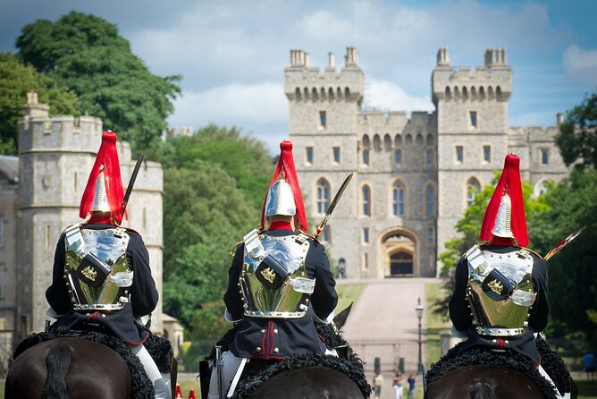 Stonehenge, Windsor Castle, and Bath from London - Starting at Victoria Coach Station at 8am