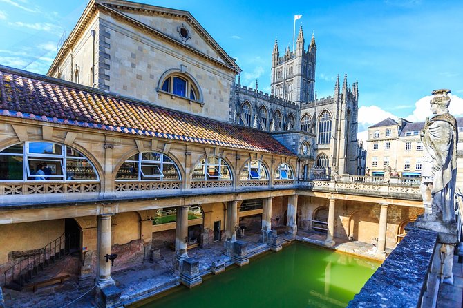 Stonehenge, Windsor Castle, and Bath from London - The guide can make or break the long drives