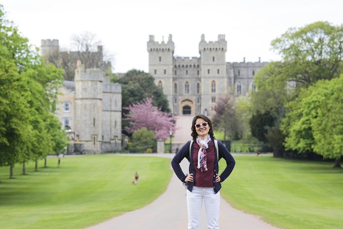 Stonehenge, Windsor Castle and Bath Full Day Guided Tour - Stonehenge: mystery with a clean visitor setup