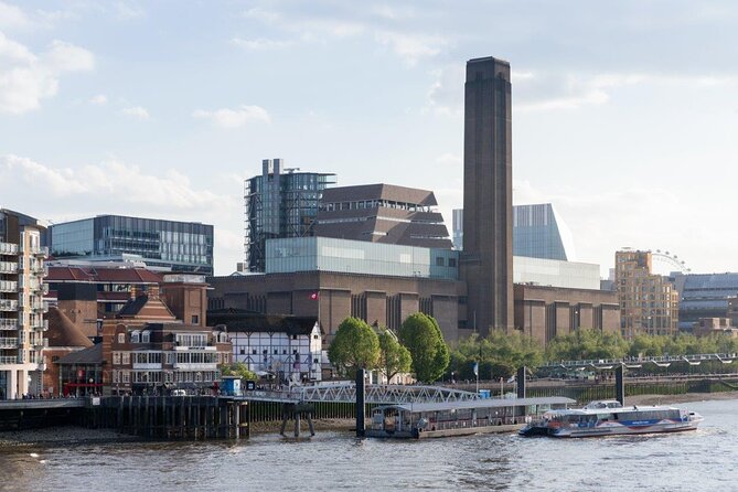 Tate Modern Official Discovery Tour - Following the main collections with an official guide