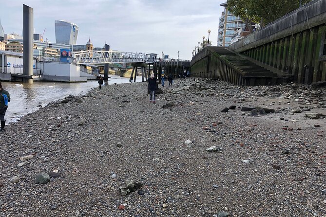 Thames Beachcombing - What You Keep and What You Learn