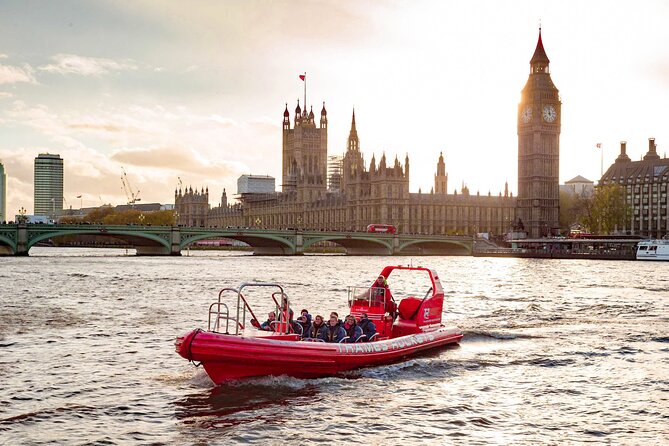 Thames Rockets Sunset London Speedboat Experience - A guide-led ride with plenty of personality