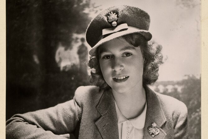 The Kings Gallery - Queen Elizabeth II: Her Life in Style - Who will get the most from this visit