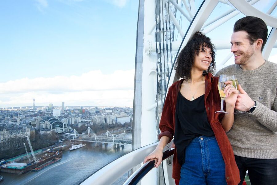 The London Eye Champagne Experience - Boarding the London Eye after the fast-track entry