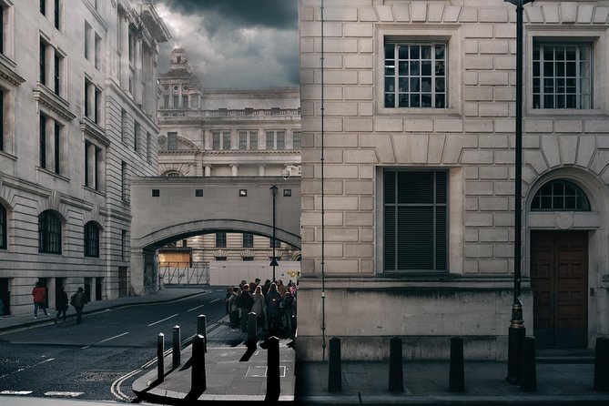 The Original Harry Potter Film Locations Tour : with Boat Ride - Starting near Southwark View Point