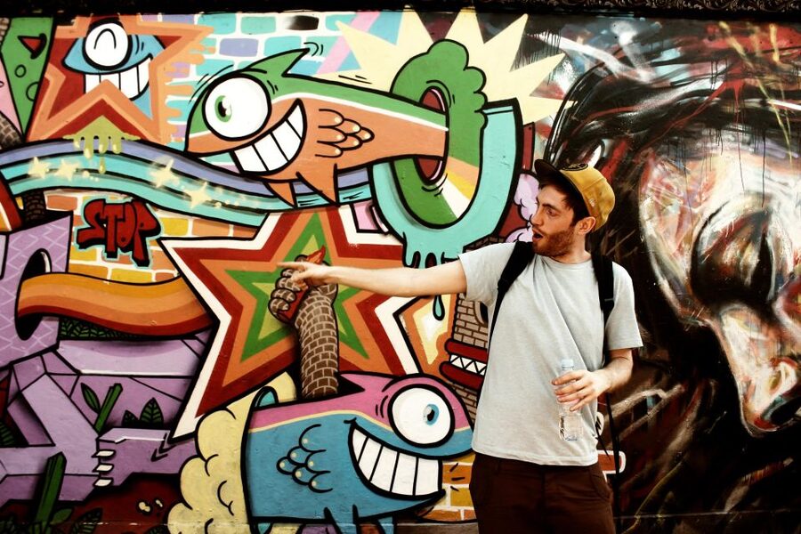 The Original London Street Art Tour (French) - From Spitalfields toward Brick Lane