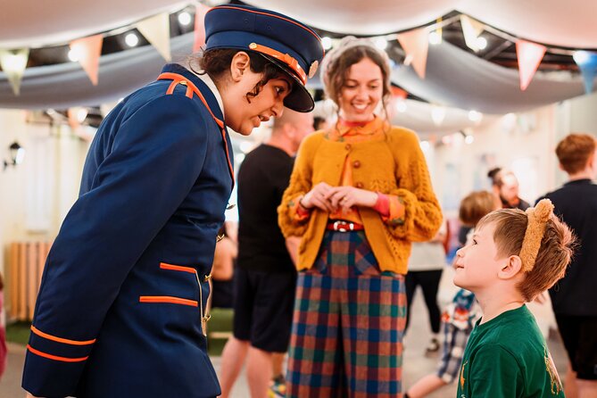 The Paddington Bear™️ Experience ticket - Choosing the right age