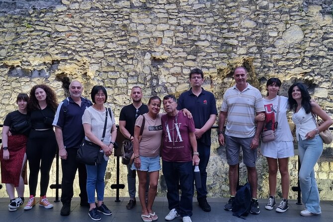 The Ultimate Jack the Ripper Tour (Private Group Booking) - Questions are part of the walk