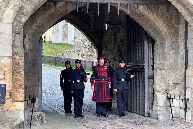 Tower of London Early Access, Opening Ceremony and Royal London - Westminster, Big Ben, and the center of British power