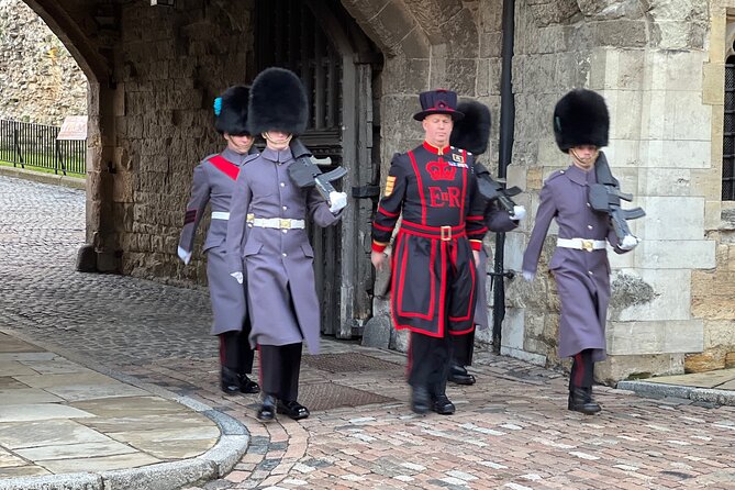 Tower of London Early Access, Opening Ceremony and Royal London - Price, group size, and the real value