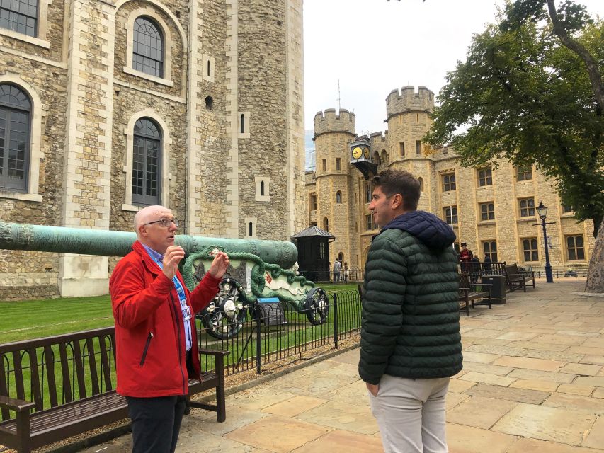Tower of London: Early Access with Crown Jewels & Beefeaters - Why the early opening matters