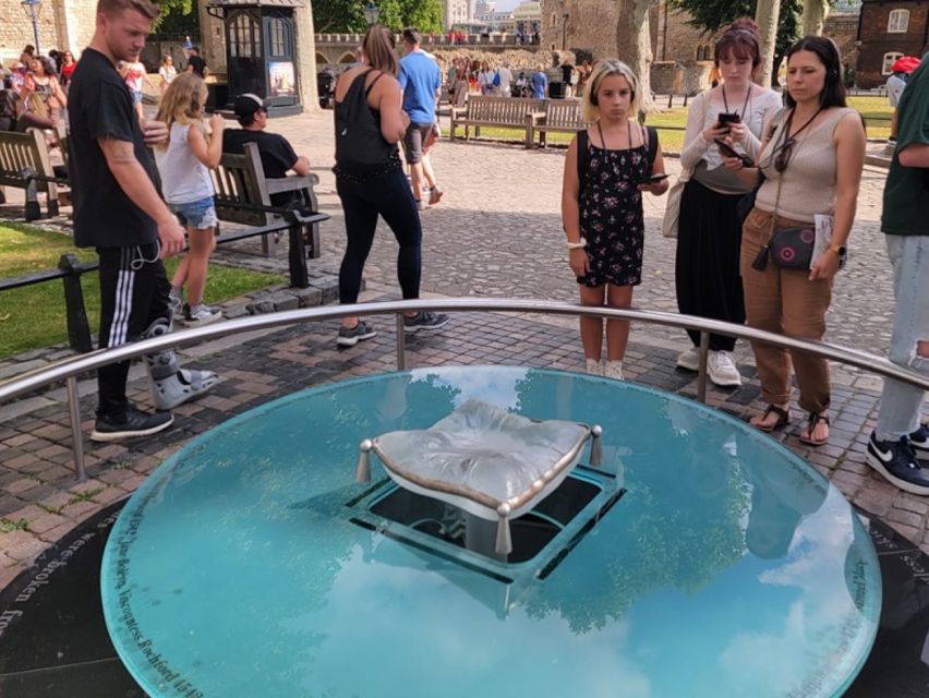 Tower of London: Early Access with Crown Jewels & Beefeaters - Is the $81 price worth it?