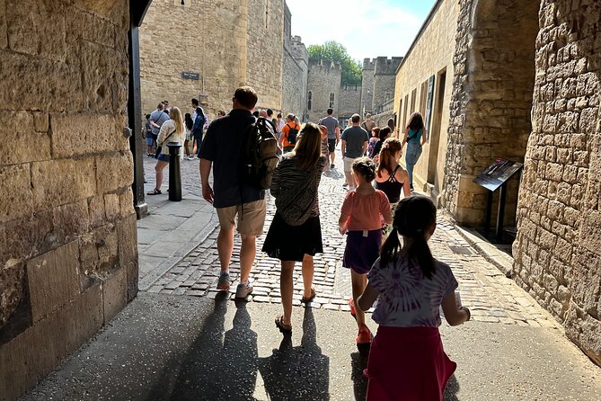 Tower of London for kids & families Private Guided Tour with pre-booked Tickets - Meeting at the Welcome Centre on Tower Place