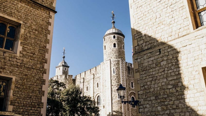 Tower of London Tour with Crown Jewels, plus River Cruise - Adding the Thames river cruise